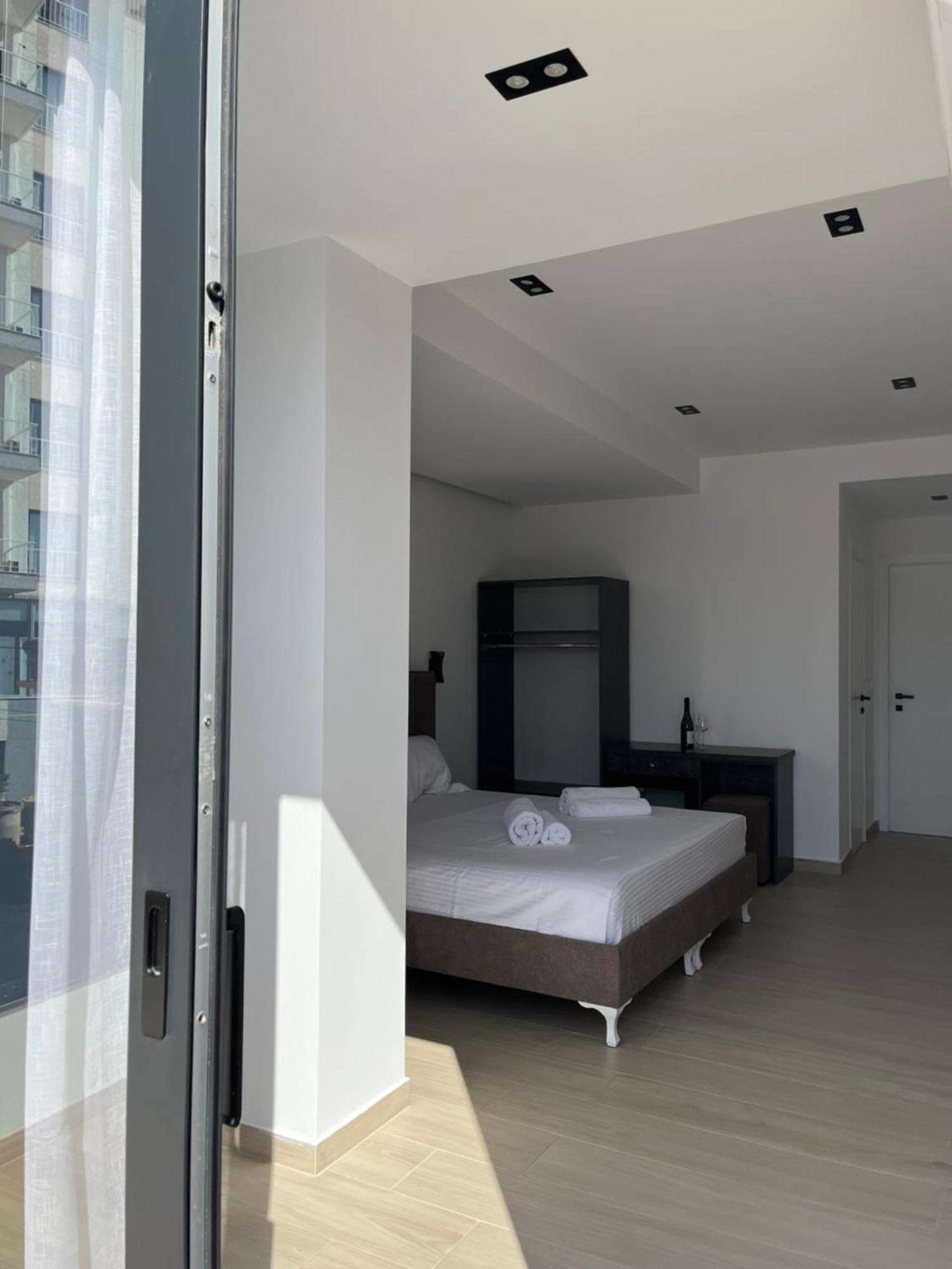 Del Mare Hotel Sarande Exterior photo